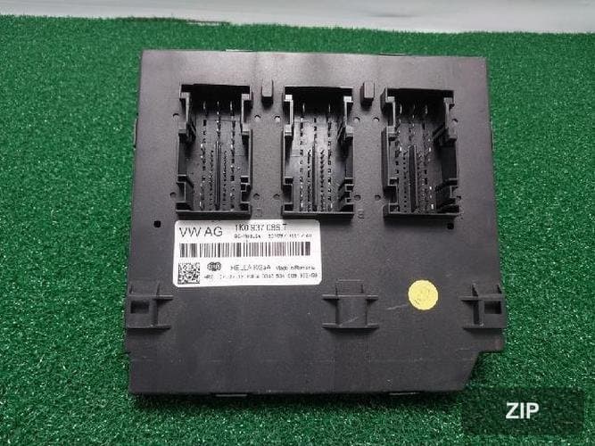 Блок управления ETACS/BCM 1K0 937 086 T 2