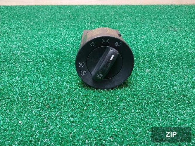 Переключатель света Volkswagen Beetle 6Q0 941531Q