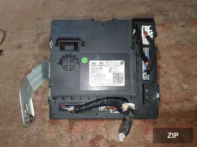 Блок управления ETACS/BCM 95400-AA030