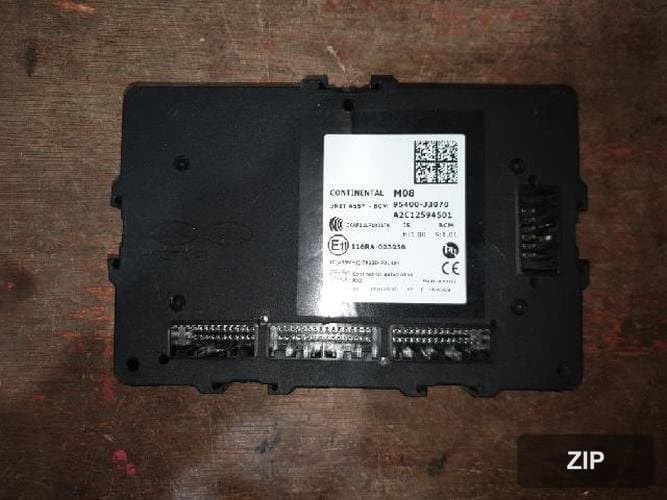Модуль ETACS/BCM 95400-J3070