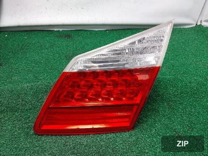 Hyundai Genesis 2008 — фонарь освещения багажника 92404-3M0