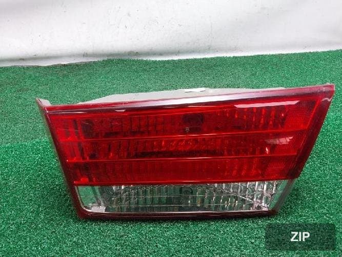Hyundai Sonata 2006 — фонарь багажника правый