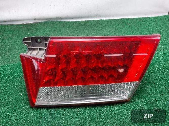 Hyundai Grandeur 2006 — светодиодный фонарь багажника правый