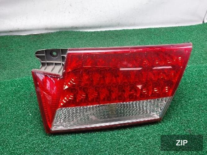 Hyundai Grandeur 2006 — фонарь багажника правый, 2-е поколение