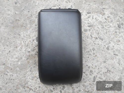 Крышка подлокотника консоли Infiniti G35