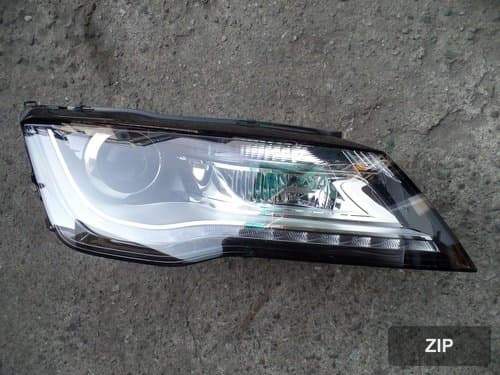 Крышка фары HID правая Audi A7 4G8941006C