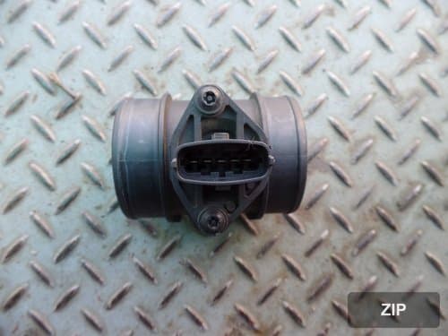 Датчик воздушного потока Cerato 28164-38210
