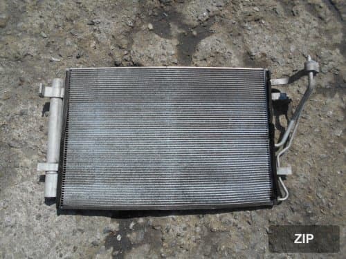 Конденсор кондиционера Forte 976061M000
