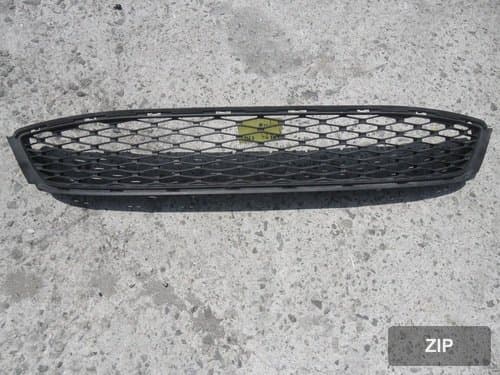 Решетка радиатора 622549221R-Low