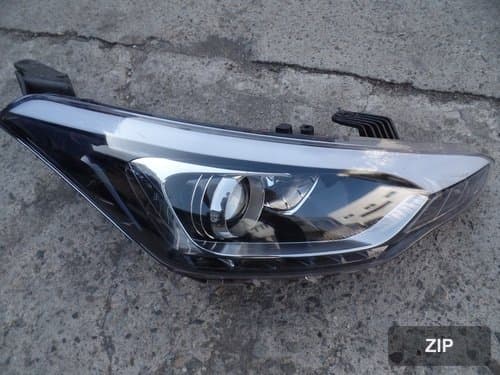 Фара передняя правая i20