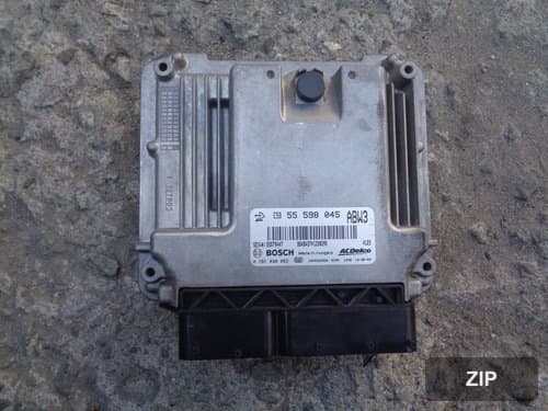 Блок управления двигателем ECM P55598045