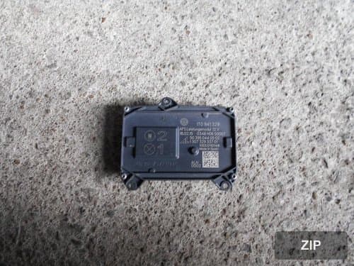 Световой модуль Volkswagen CC 1T0941329