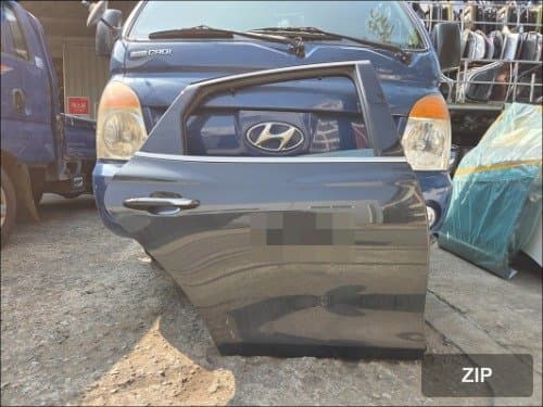 Дверь задняя правая