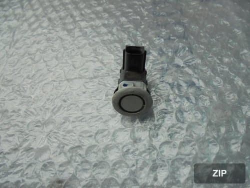 Датчик парковки задний Infiniti G37