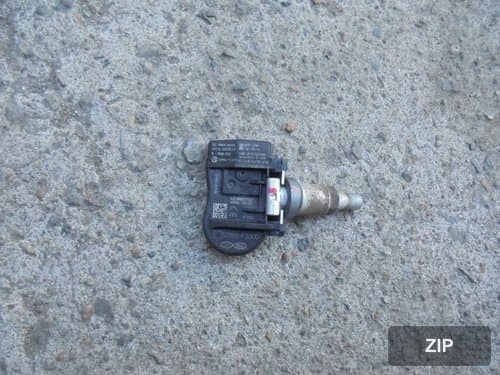 Датчик давления в шинах TPMS 52933F2000 + гайка 52934F2000