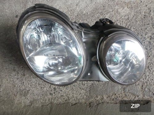 Фара передняя правая HID 921023F100