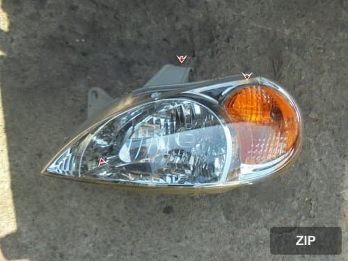 Фара передняя левая 1K30A51040