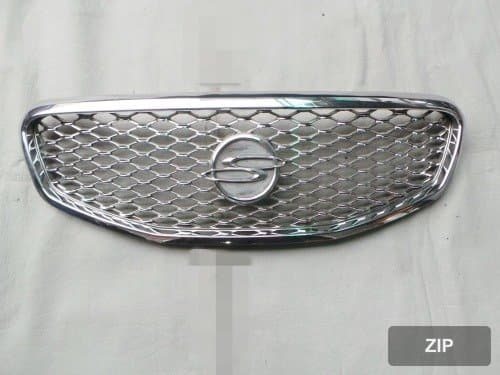 Решетка радиатора Korando C P7875134000 11-13 с молдингом и эмблемой