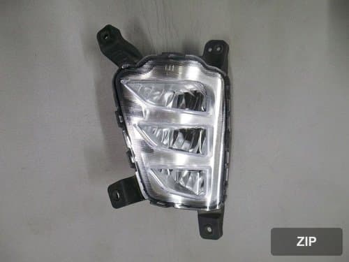 Противотуманная фара передняя левая LED 83201335810