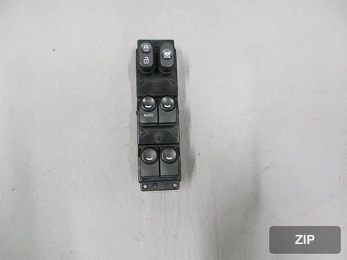 Блок управления стеклоподъёмником двери 935701R212