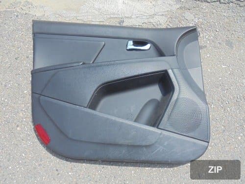 Обшивка двери передней левой Sportage R 823013W043WK/823073W043WK