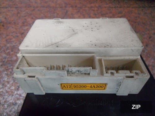 Блок управления двигателя H-ICM 952004A200