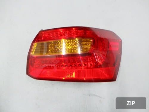 Задний фонарь правый K7 924023R000 (4-конт., тип лампы)