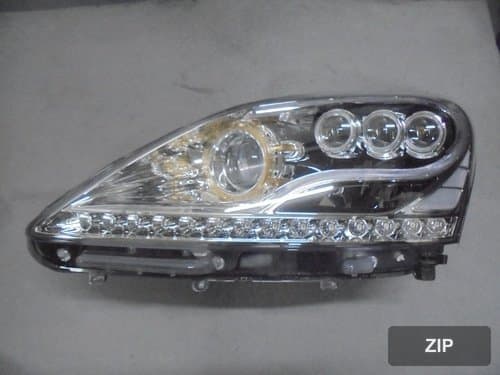 Фара передняя левая LED 921013N101