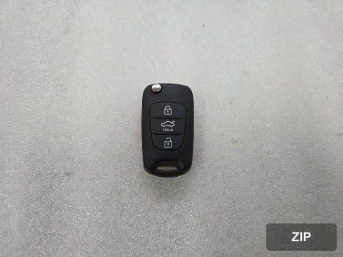 Ключ складной с пультом управления 954303S300