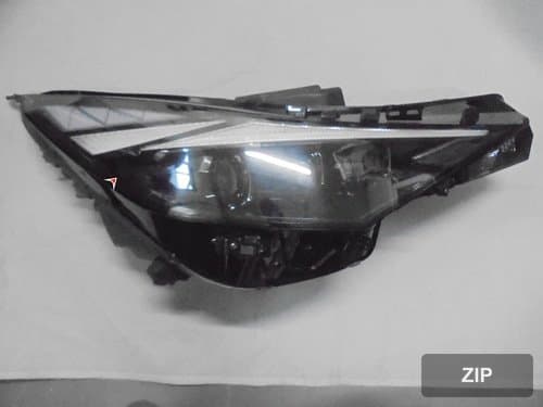 Фара передняя правая LED 12PIN 92102AA200