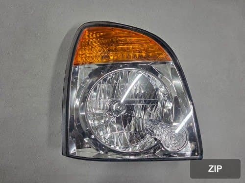 Фара передняя правая 921024F100