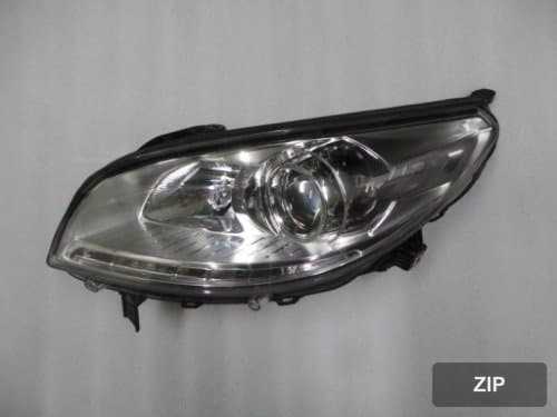 Фара передняя левая 5контактная 260608670R