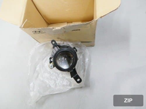 Противотуманная фара правая 922022D500