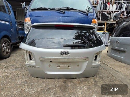Крышка багажника Sorento R со спойлером