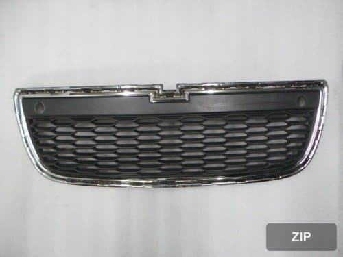 Решетка радиатора нижняя Captiva 95489553/95136396 с датчиком парковки 13-15