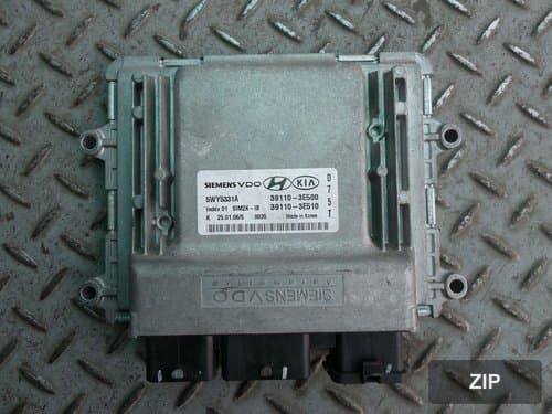 Блок управления двигателя ECU 391103E510