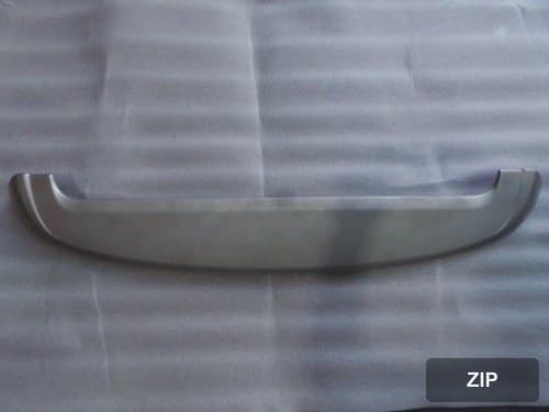 Спойлер крышки багажника Sorento R 872102P000 872122P000