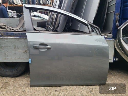 Крышка бака (левая сторона) для Cruze