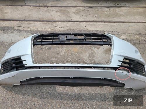 Накладка переднего бампера Audi A6 4G0807437 4G0807065A (2 отверстия под датчики)