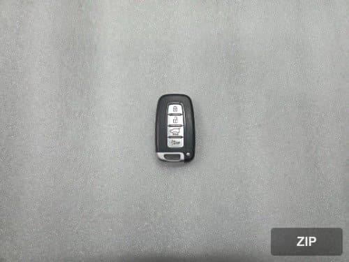 Смарт-ключ Soul 954402K200