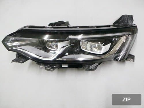 Фара передняя левая LED 260606722R
