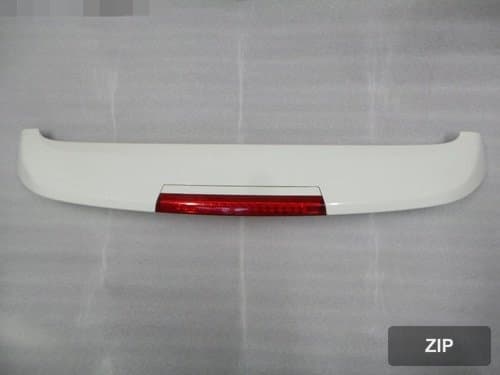 Накладка крышки багажника Santafe CM 872102B000 с фонарём