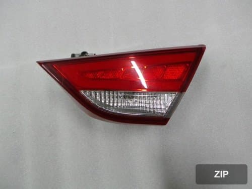 Задний фонарь LED правый 924043S300
