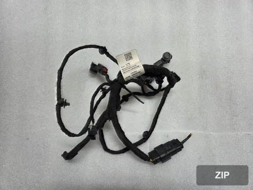 Накладка заднего бампера с проводкой P42473179 + датчики P84024114 (4 шт.)