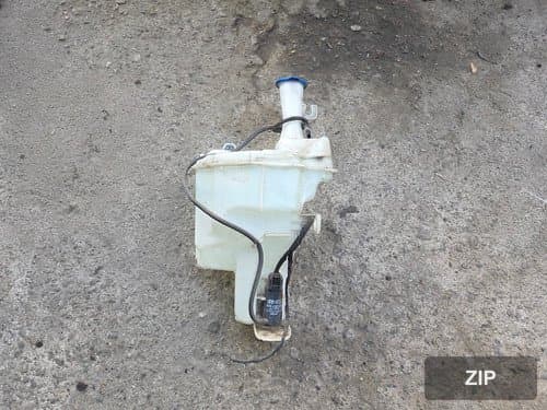 Бачок омывателя с насосом 98610A7000