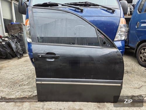 Передняя дверь пассажирская Rexton 2