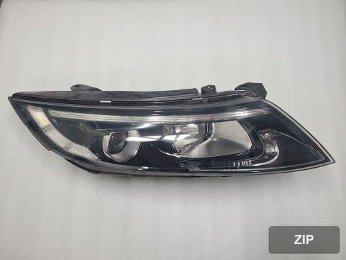 Фара передняя правая 921022T500
