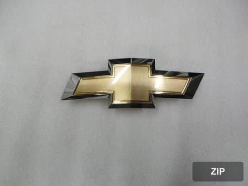 Решетка радиатора с эмблемой Malibu (Chevrolet) P23131644
