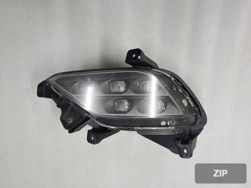 Противотуманная фара передняя левая LED 922013V600