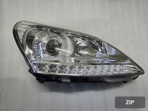 Фара передняя правая HID (10 контактов) 921023N080
